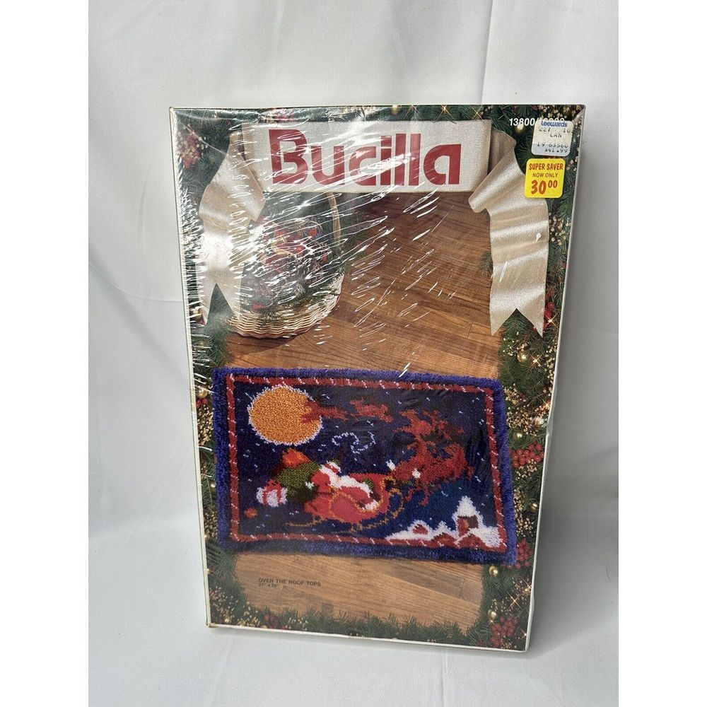 Bucilla‎ 13800 Over The Roof Tops Latch Kit  27x20 Rug Christmas Wall Hang